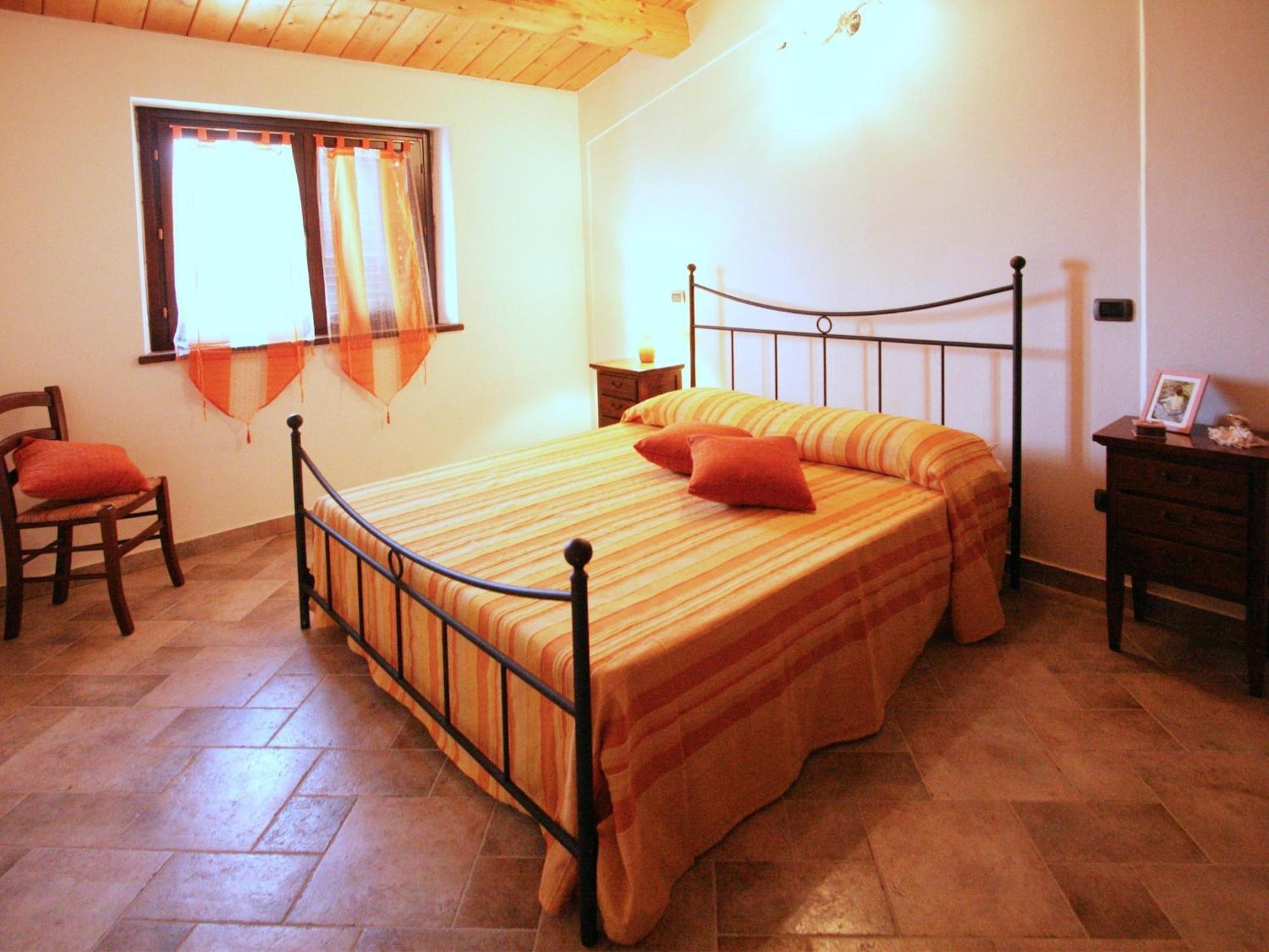 Timeless Villa In Cagli With Garden And Swimming Pool Bagian luar foto