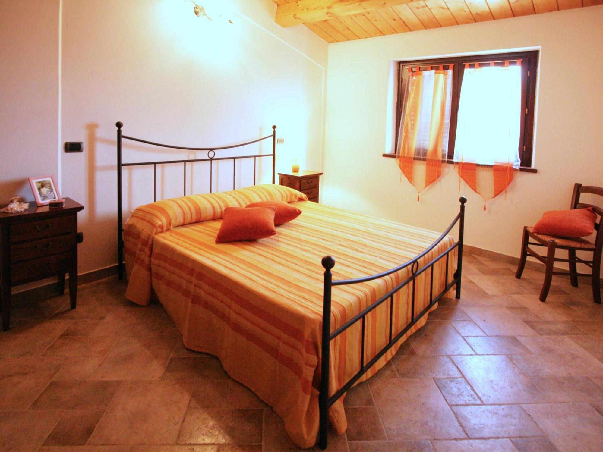 Timeless Villa In Cagli With Garden And Swimming Pool Bagian luar foto