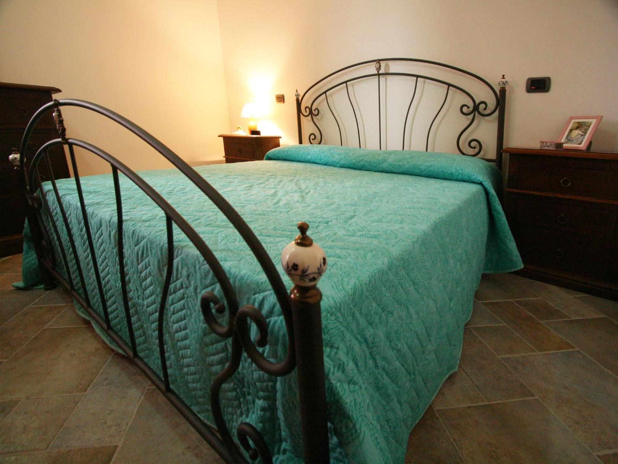 Timeless Villa In Cagli With Garden And Swimming Pool Bagian luar foto